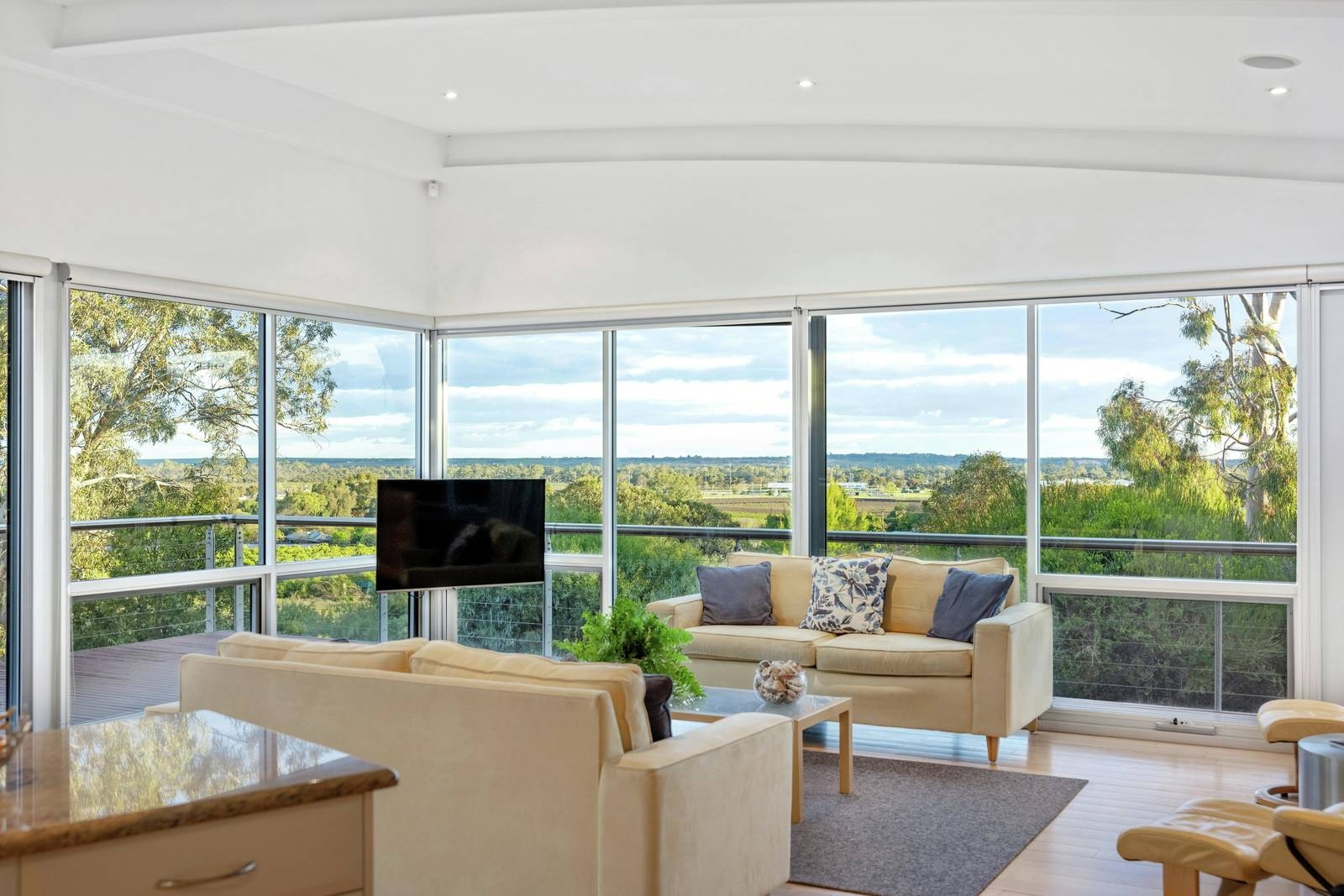 32 Mills Road, Berri Sold by Booth Real Estate - image 1