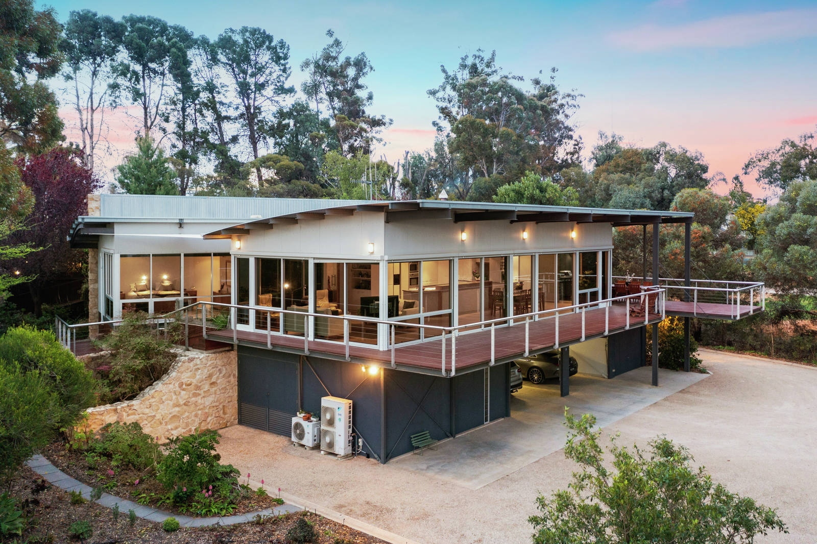 32 Mills Road, Berri Sold by Booth Real Estate - image 1