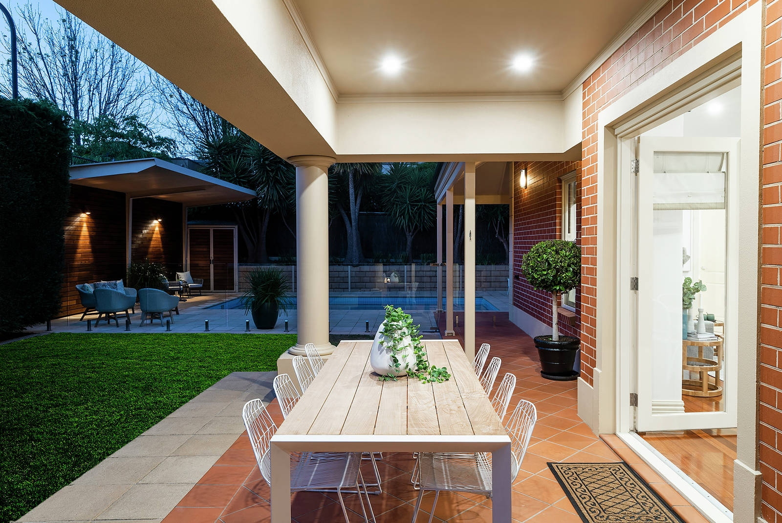 17B Hawkers Road, Medindie Sold by Booth Real Estate - image 1