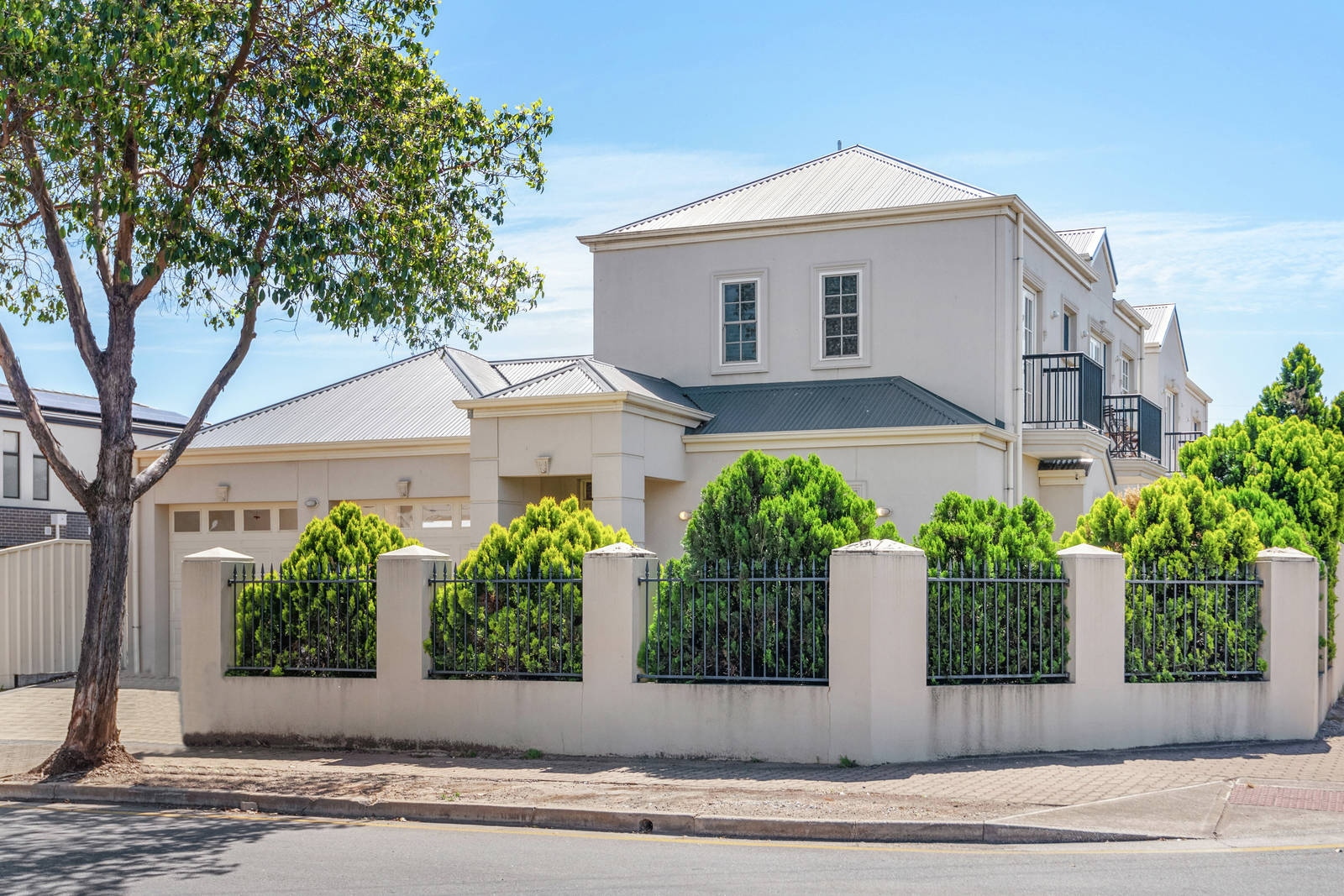 14 Clisby Street, Vale Park Sold by Booth Real Estate - image 1