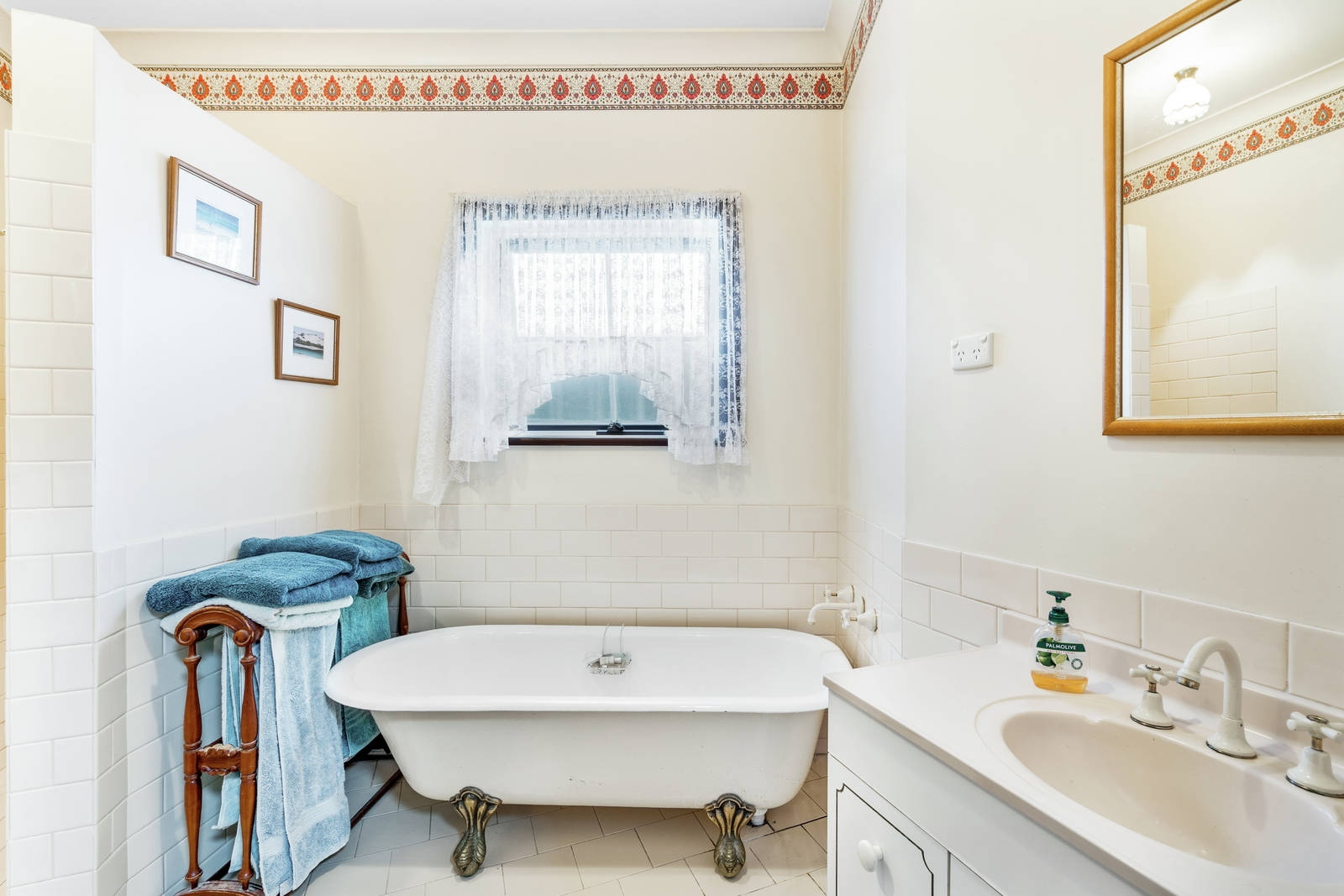 5 Rodger Avenue, Leabrook Sold by Booth Real Estate - image 1