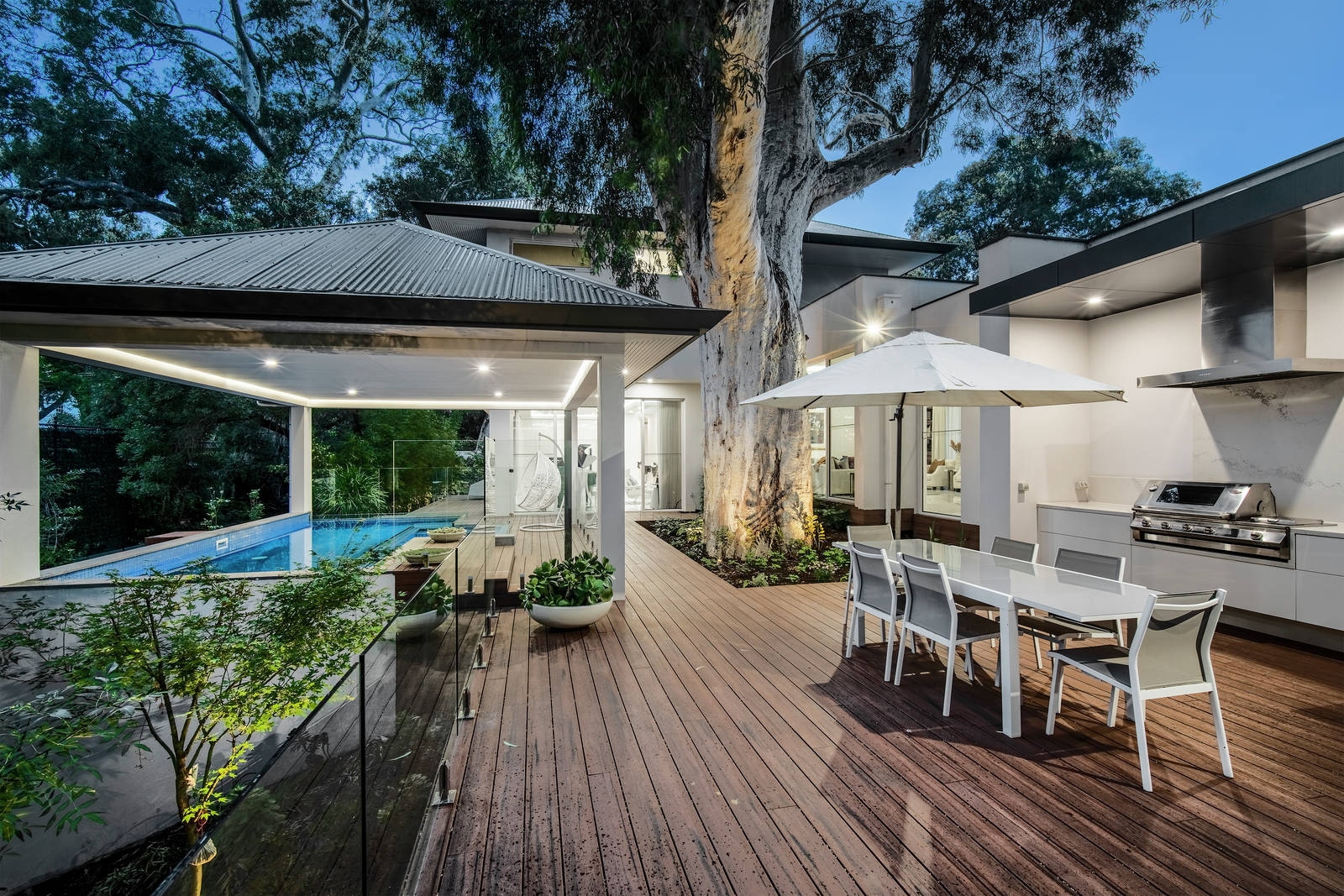 8 Heywood Avenue, Unley Park Sold by Booth Real Estate - image 1
