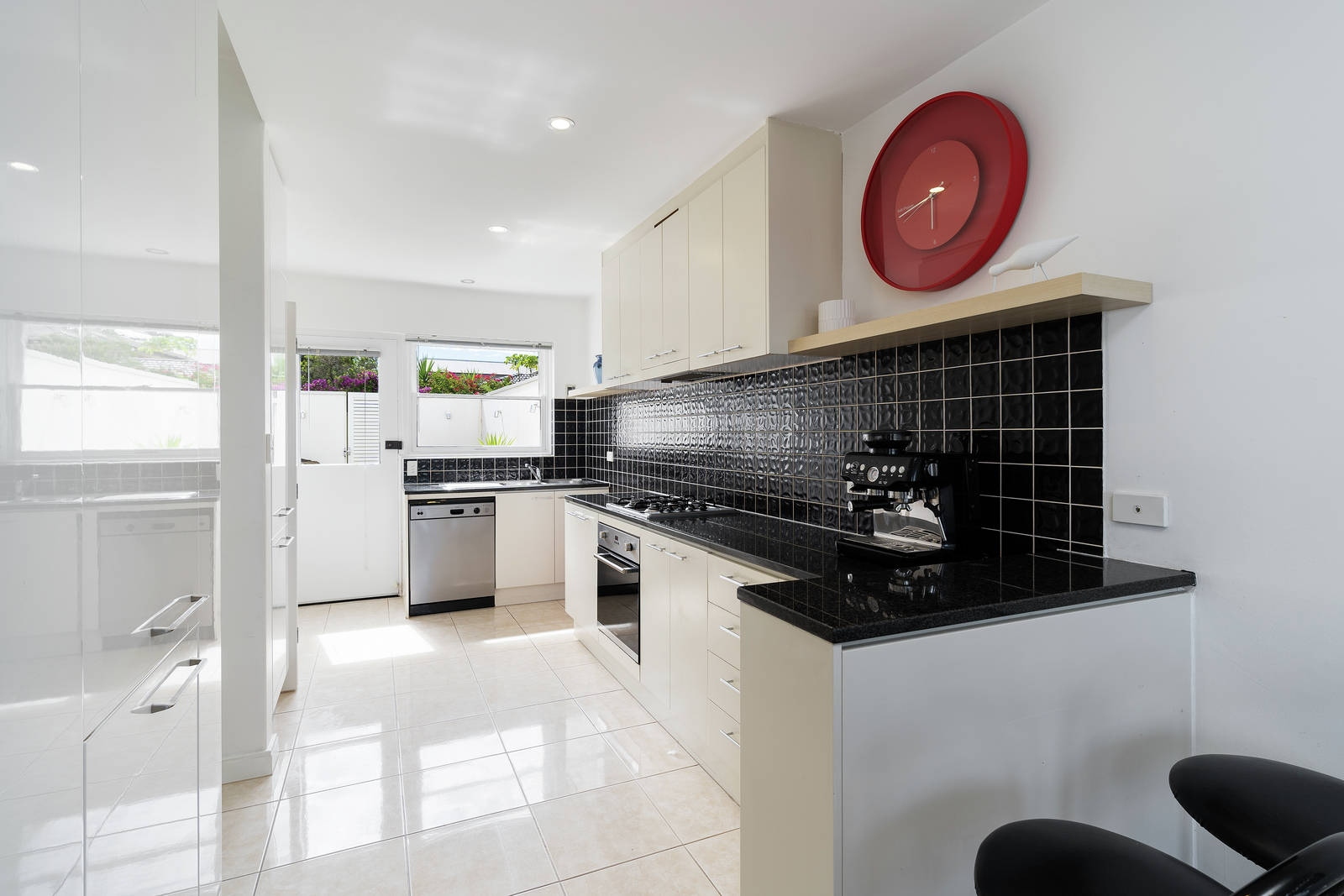 6/28-30 Seaview Road, West Beach Sold by Booth Real Estate - image 1