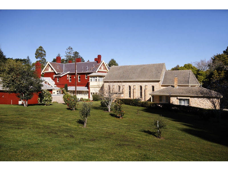 17 Arkaba Road, Aldgate Sold by Booth Real Estate - image 1