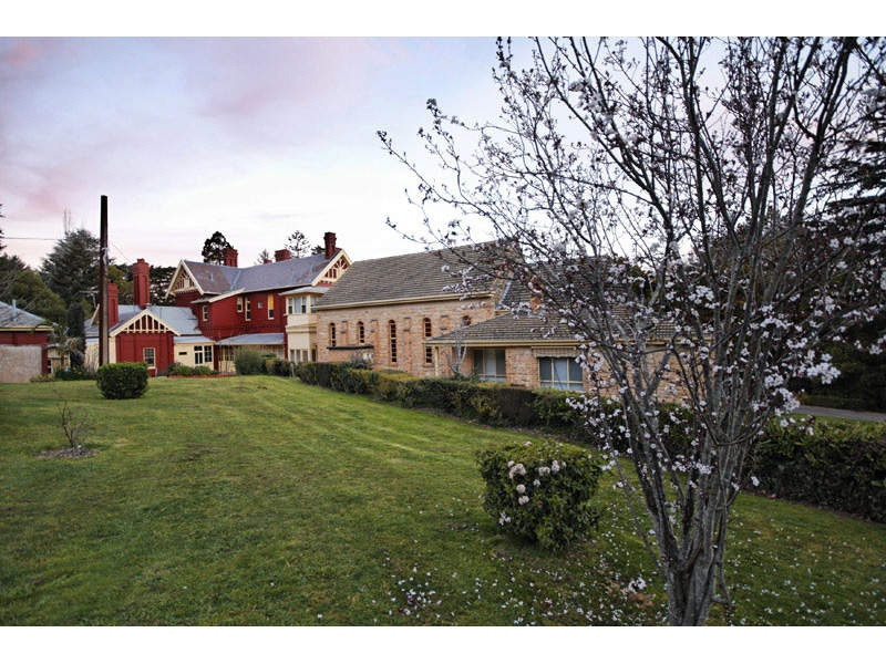17 Arkaba Road, Aldgate Sold by Booth Real Estate - image 1