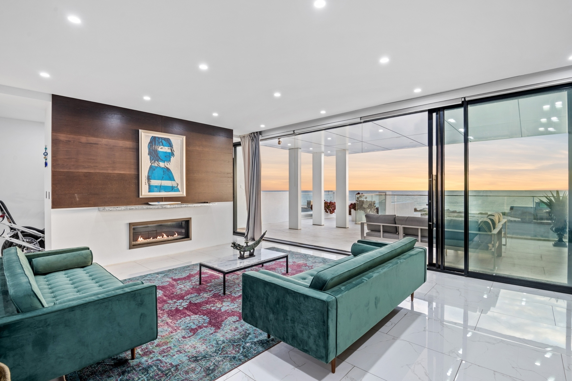 21 North Esplanade, Glenelg North Sold by Booth Real Estate - image 1