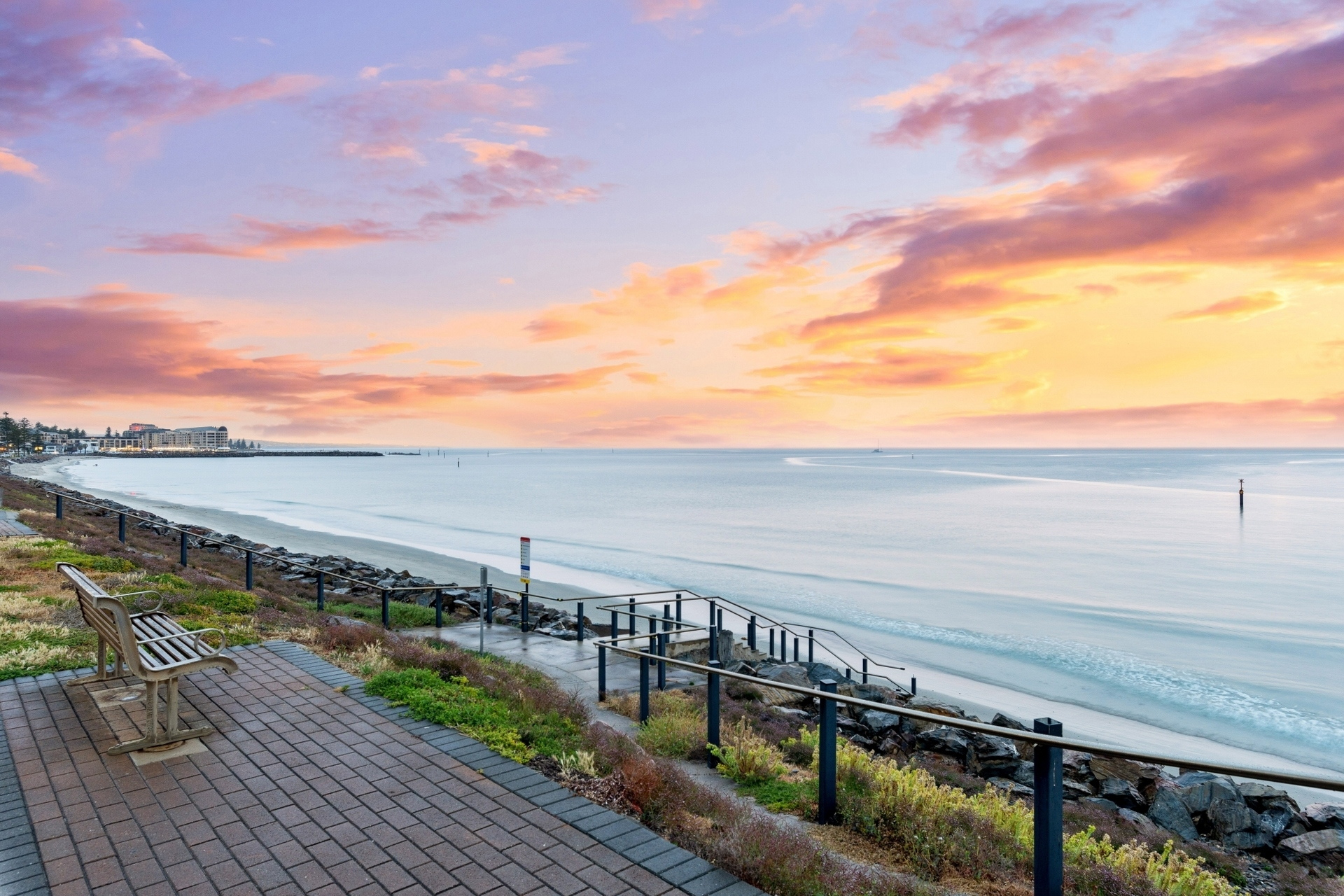 21 North Esplanade, Glenelg North Sold by Booth Real Estate - image 1