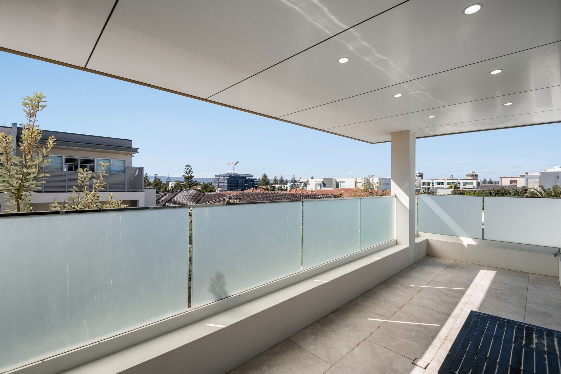 21 North Esplanade, Glenelg North Sold by Booth Real Estate - image 1