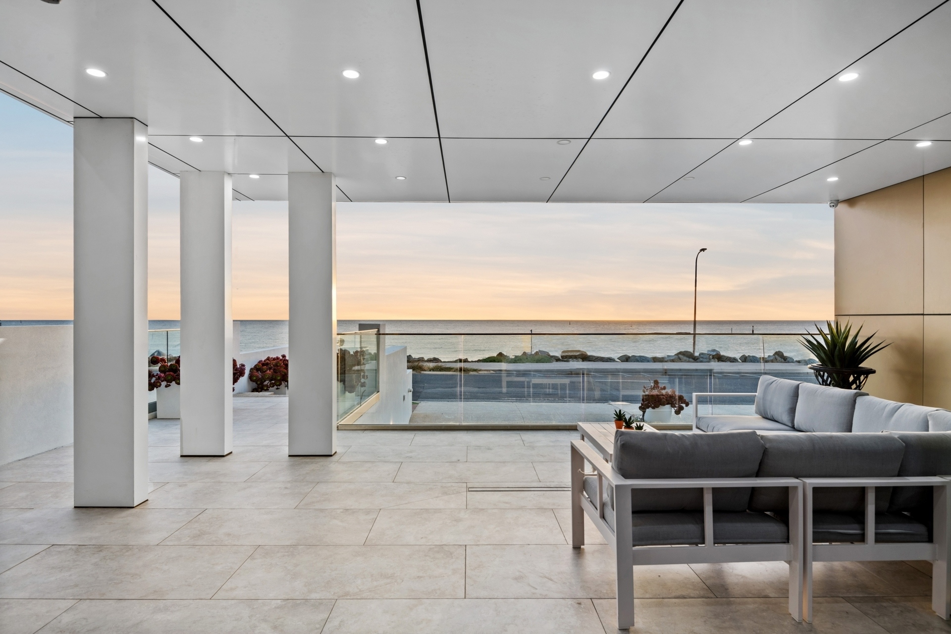21 North Esplanade, Glenelg North Sold by Booth Real Estate - image 1
