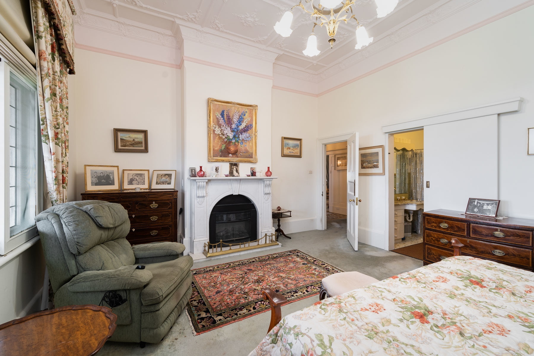 36 South Esplanade, Glenelg South Sold by Booth Real Estate - image 1