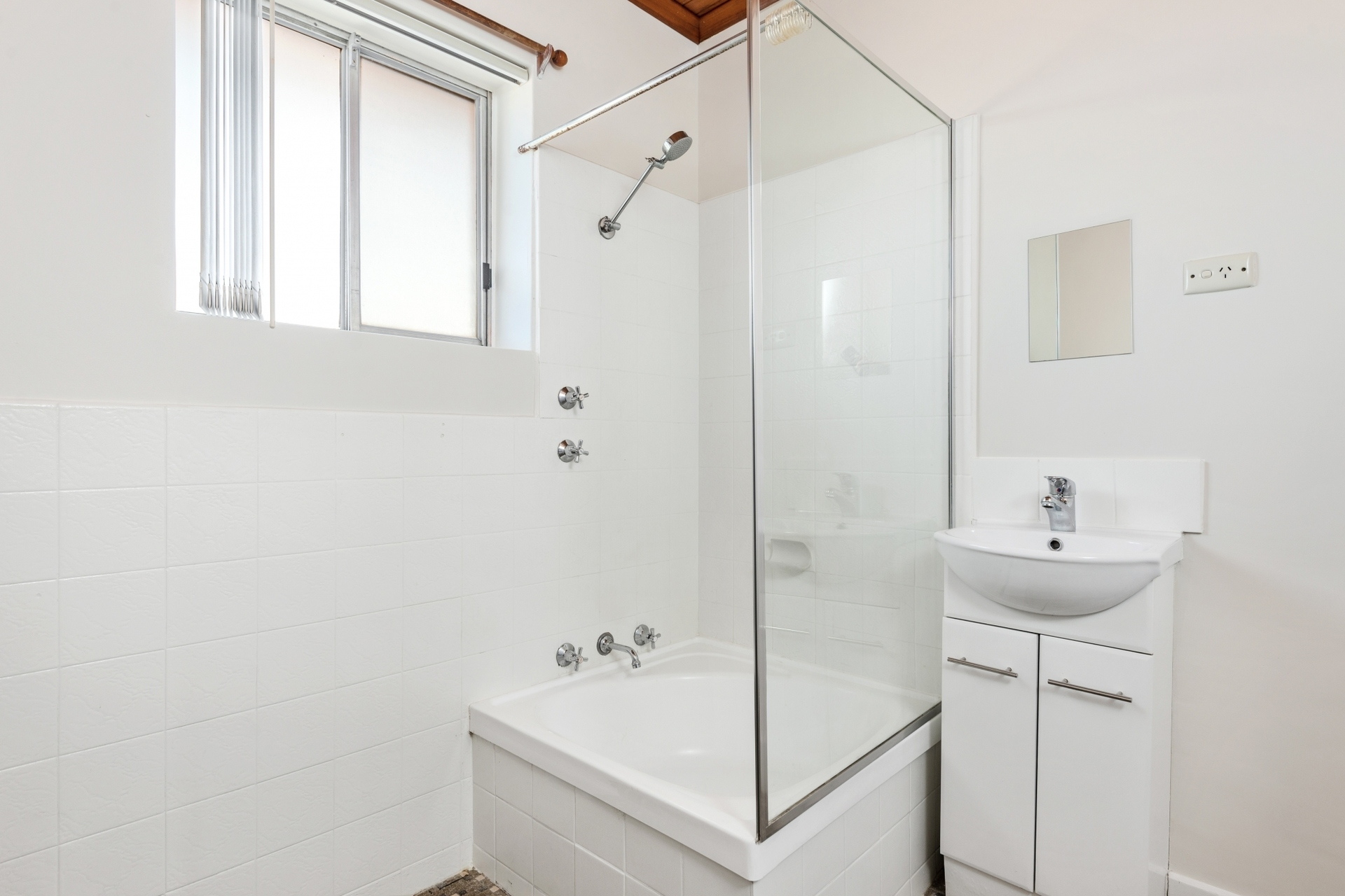 31/49 Leader Street, Goodwood Sold by Booth Real Estate - image 1