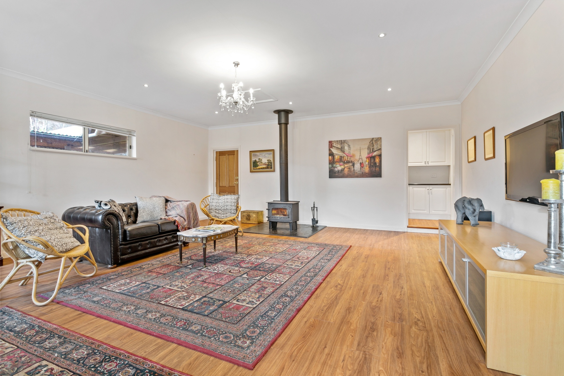 111 Mount Barker Road, Hahndorf Sold by Booth Real Estate - image 1