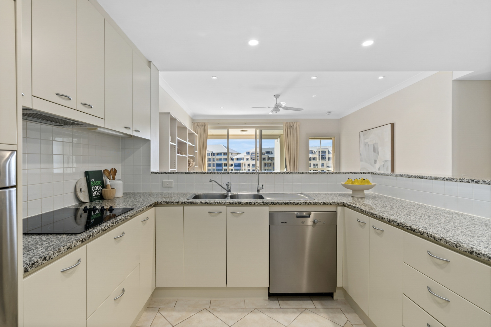40/5 Holdfast Promenade, Glenelg Sold by Booth Real Estate - image 1