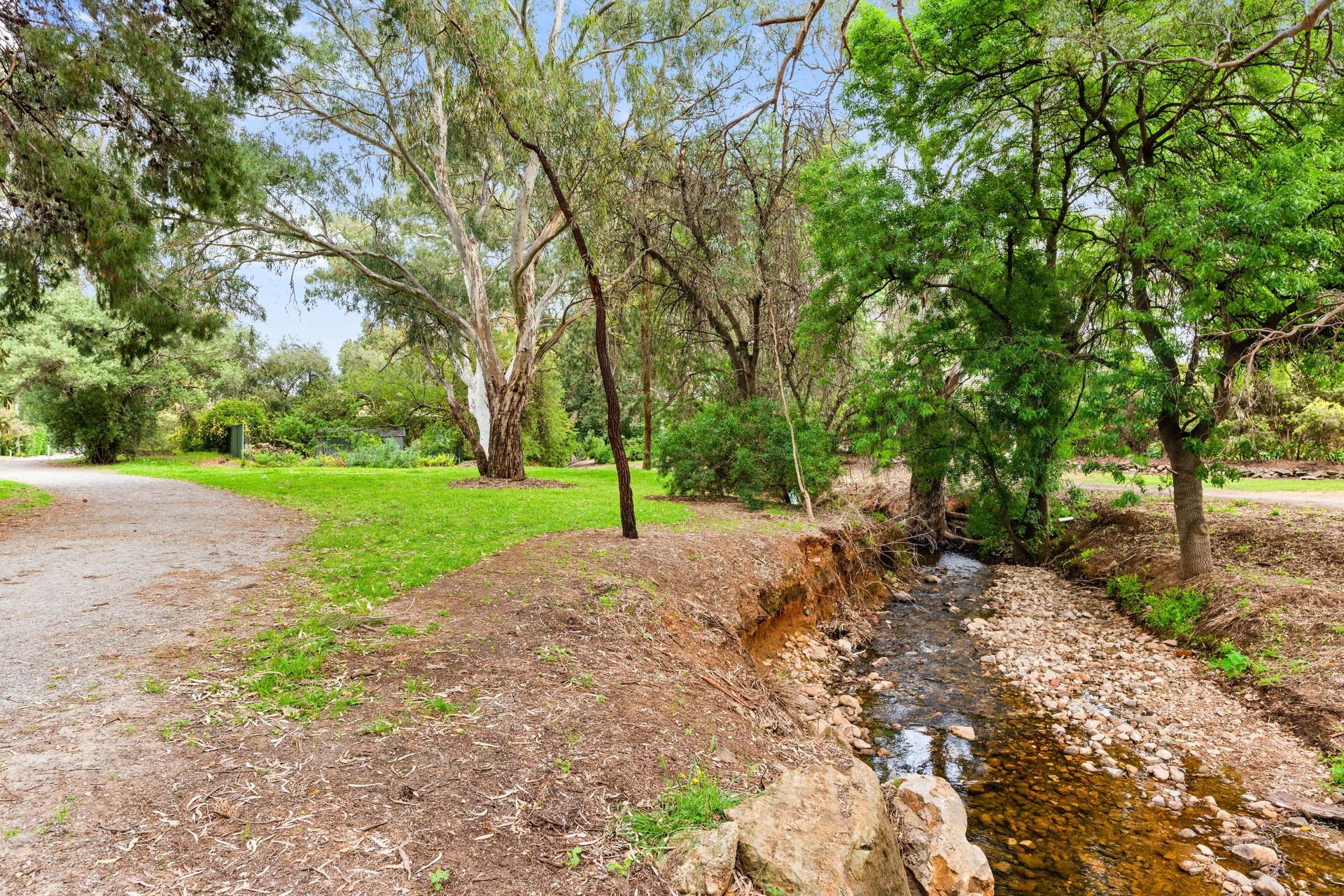 4 Milton Avenue, Tranmere Sold by Booth Real Estate - image 1