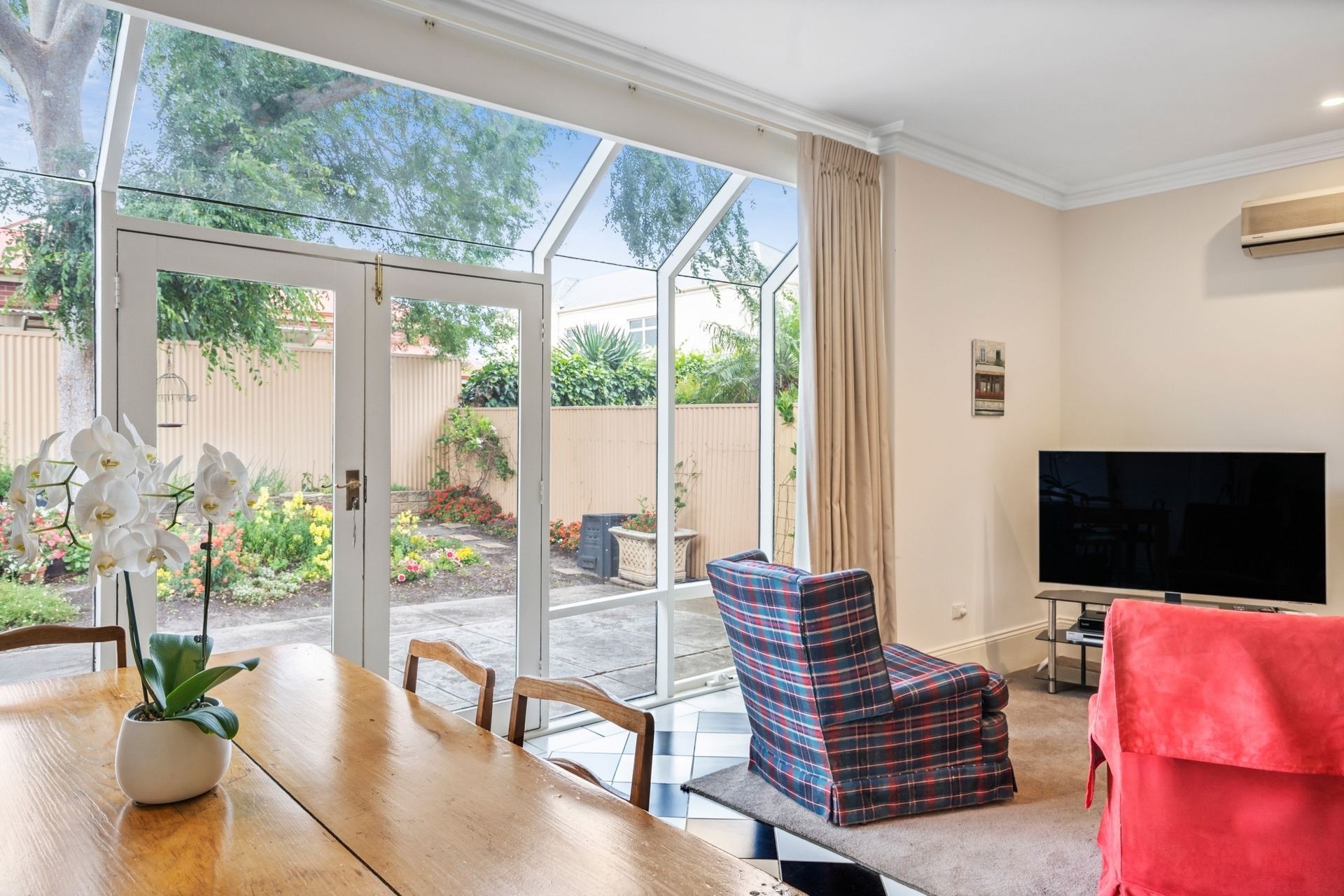 9 Dudley Street, Parkside Sold by Booth Real Estate - image 1