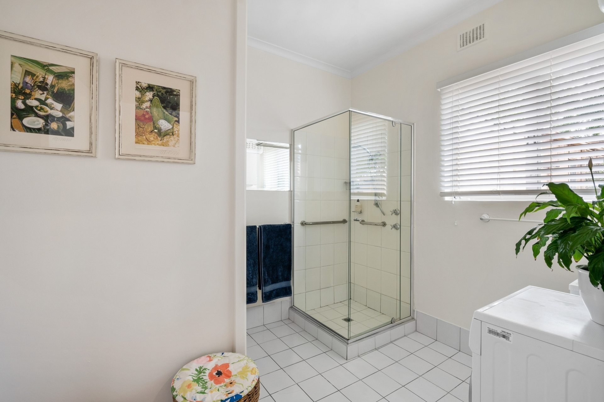 9 Dudley Street, Parkside Sold by Booth Real Estate - image 1