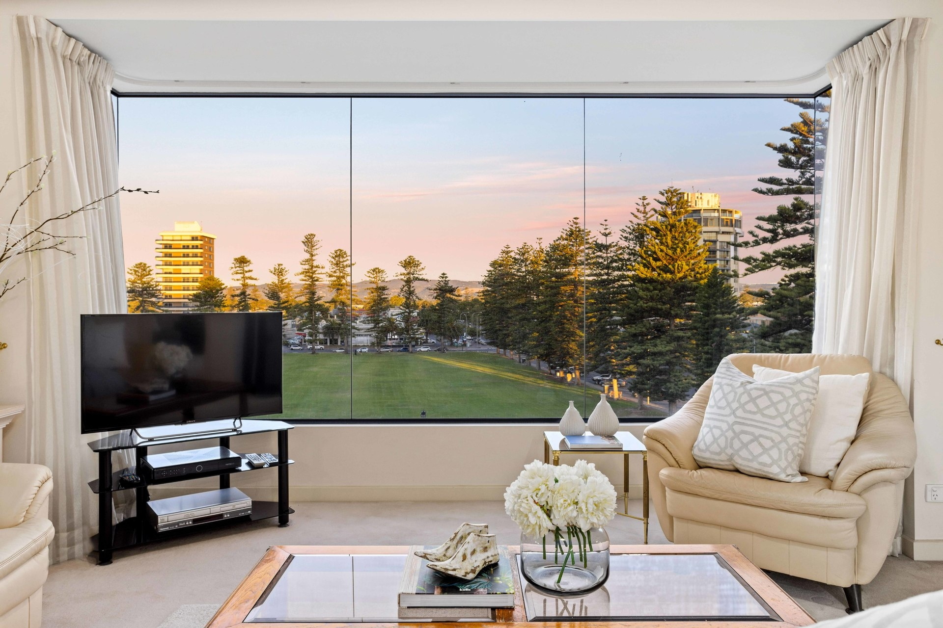 20/30 Colley Terrace, Glenelg Sold by Booth Real Estate - image 1