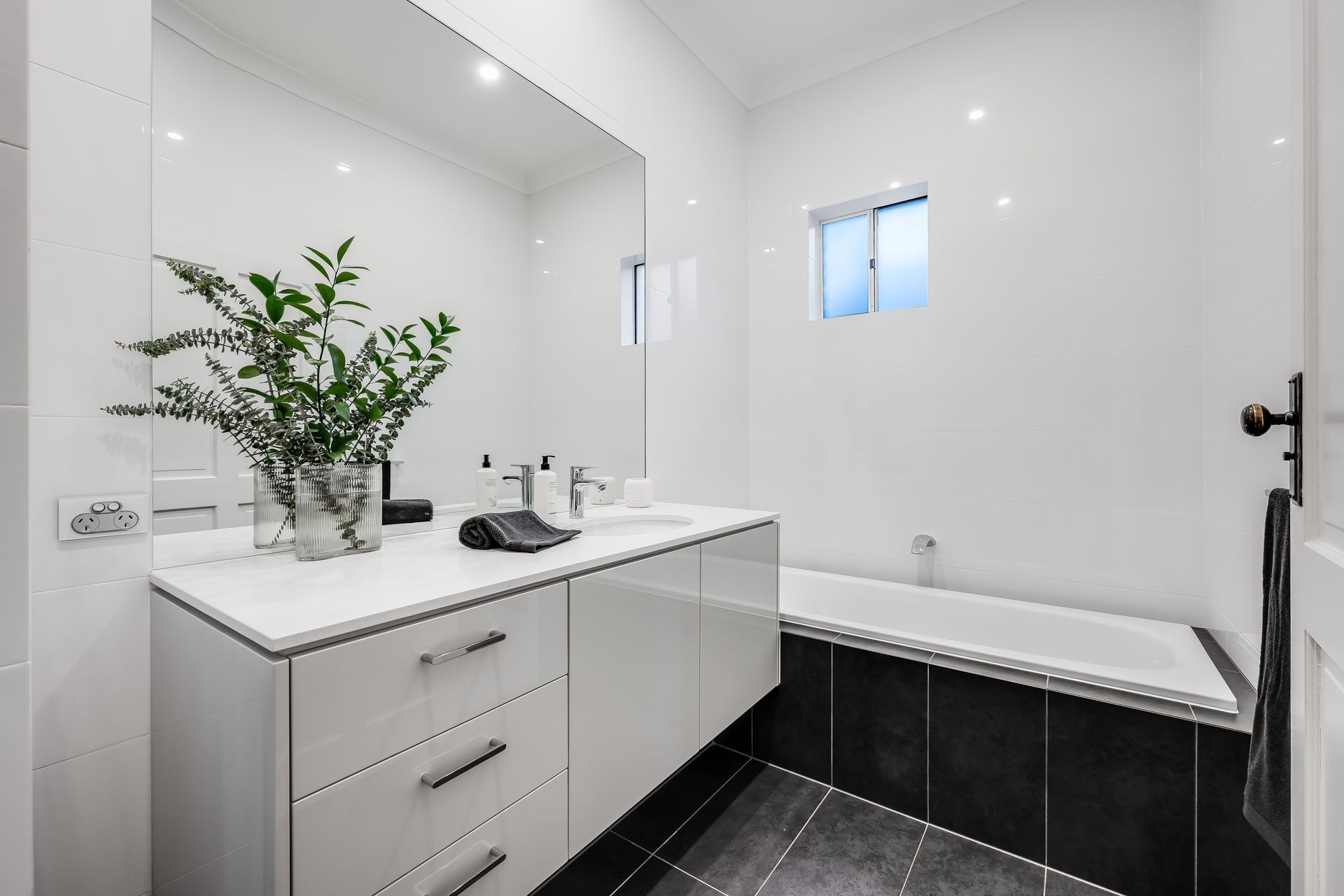 14 Park Crescent, Linden Park Sold by Booth Real Estate - image 1