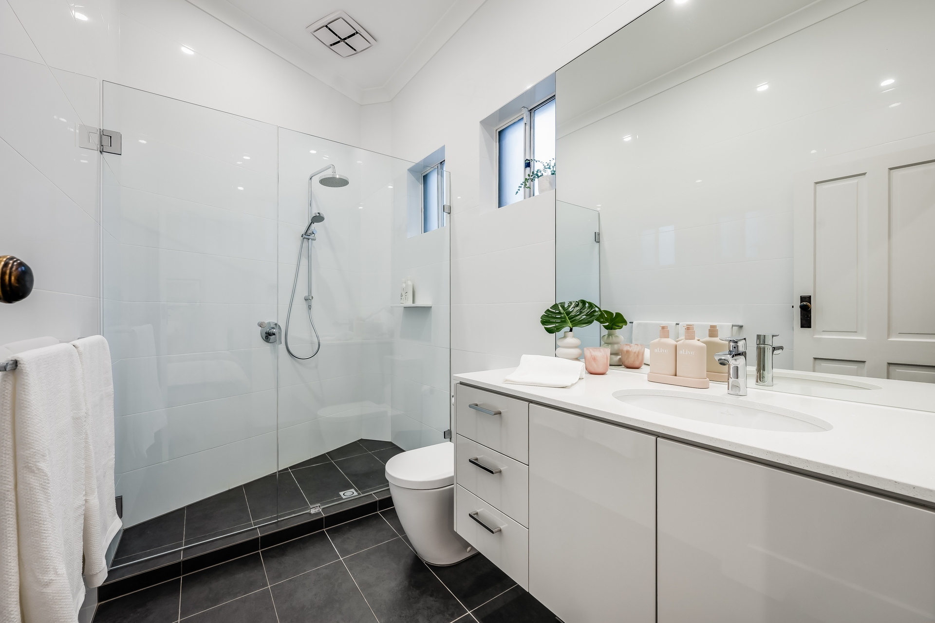 14 Park Crescent, Linden Park Sold by Booth Real Estate - image 1