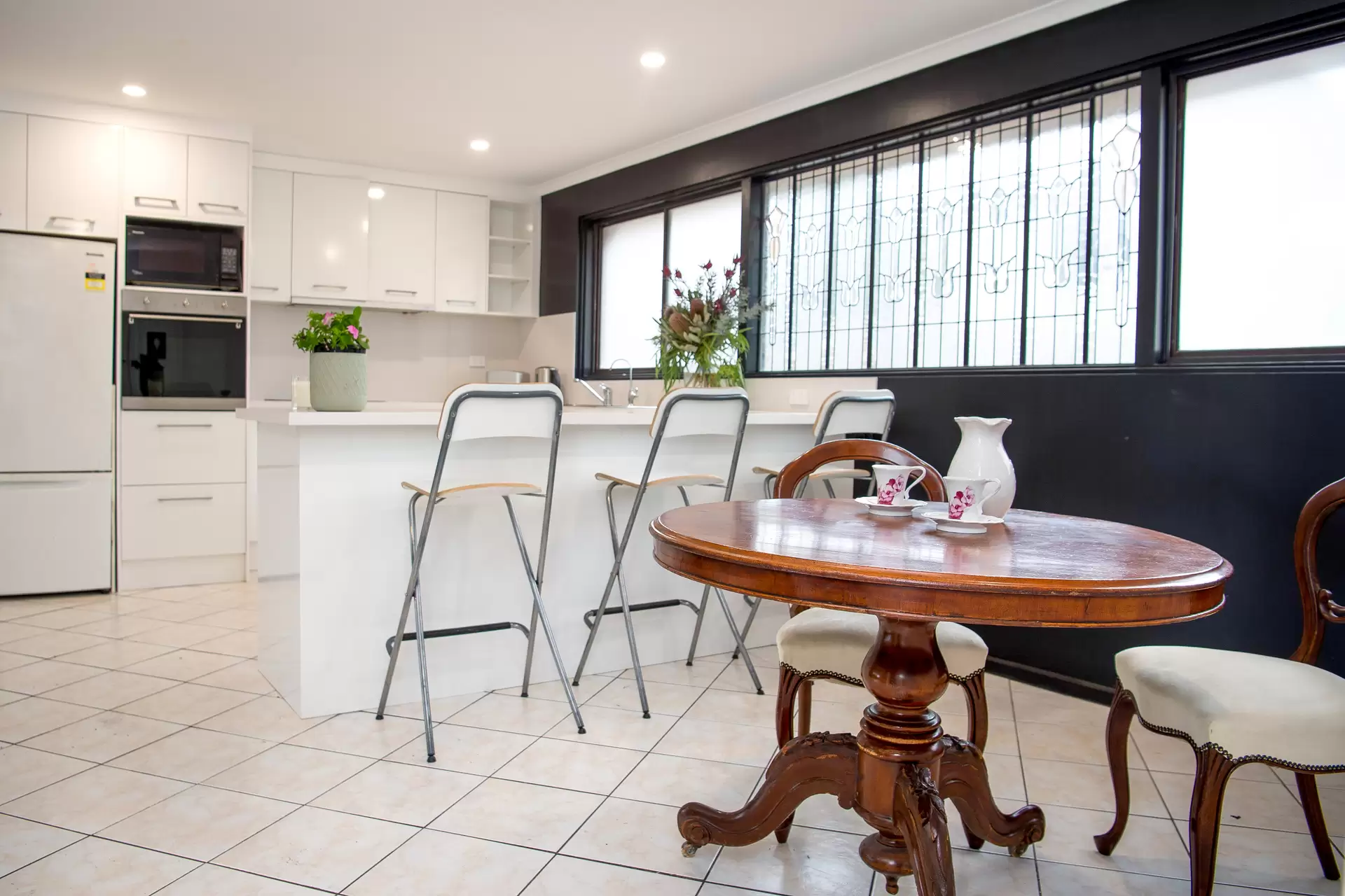 10 McLaren Street, Torrens Park Sold by Booth Real Estate - image 1