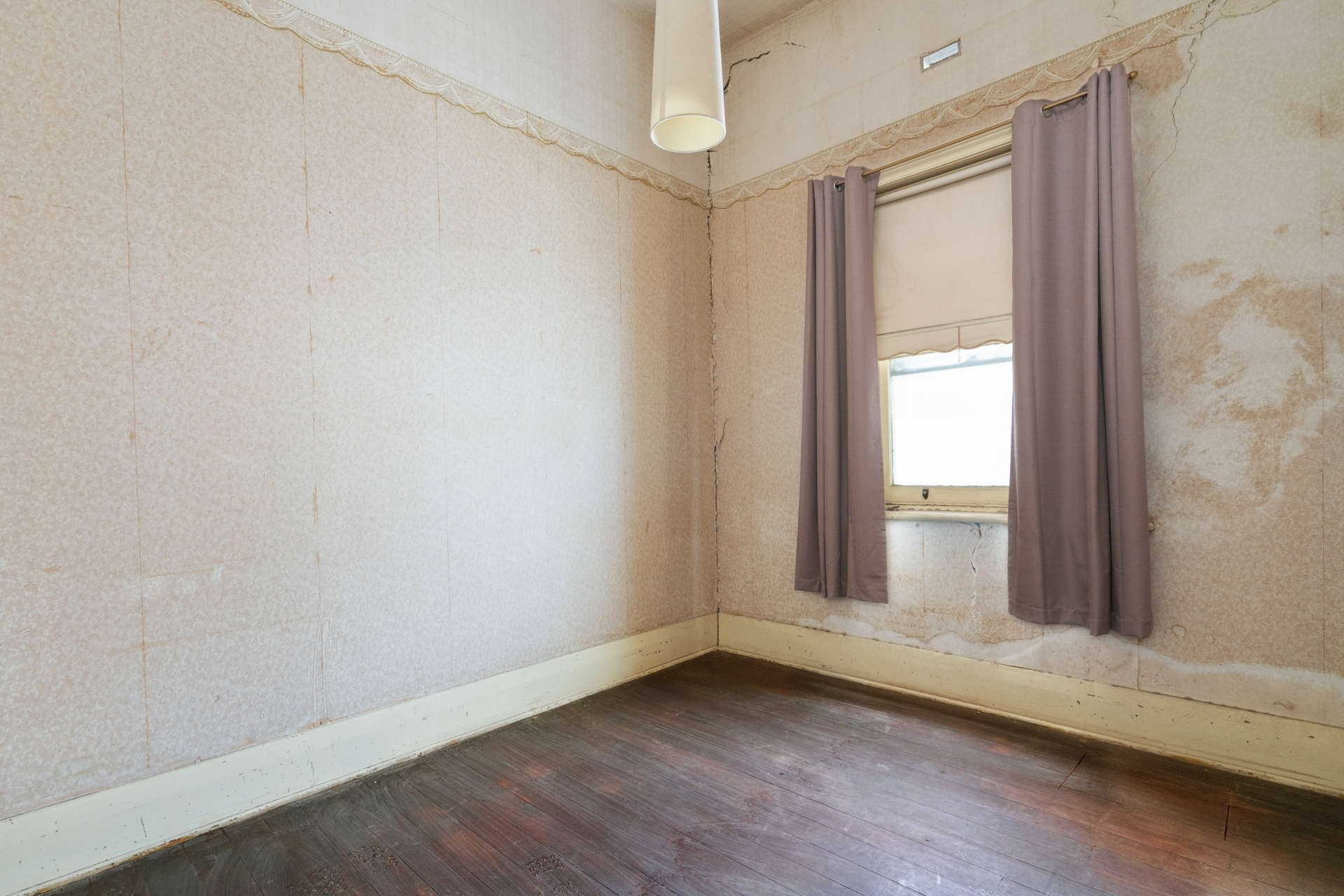 111 Semaphore Road, Semaphore Sold by Booth Real Estate - image 1