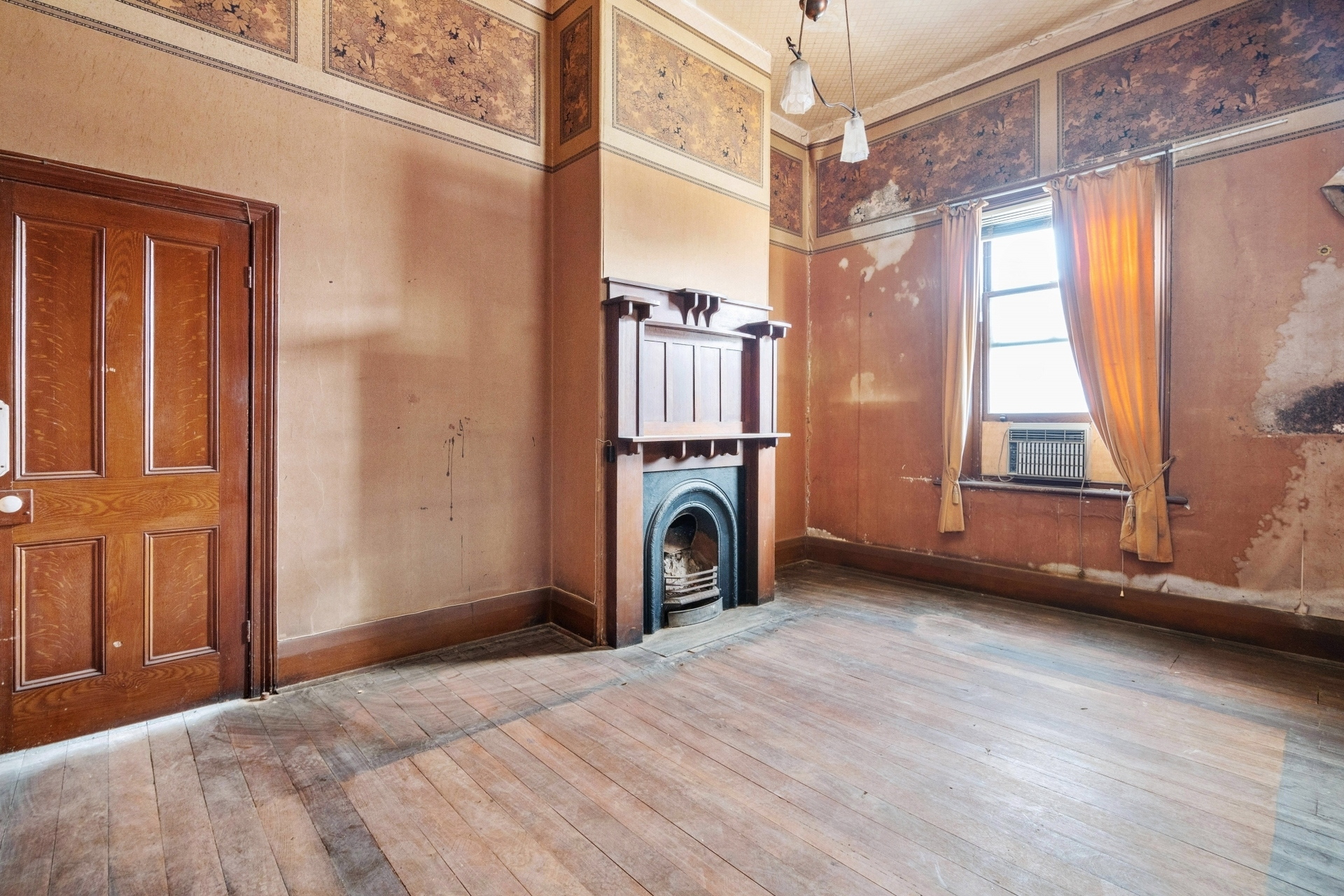 111 Semaphore Road, Semaphore Sold by Booth Real Estate - image 1